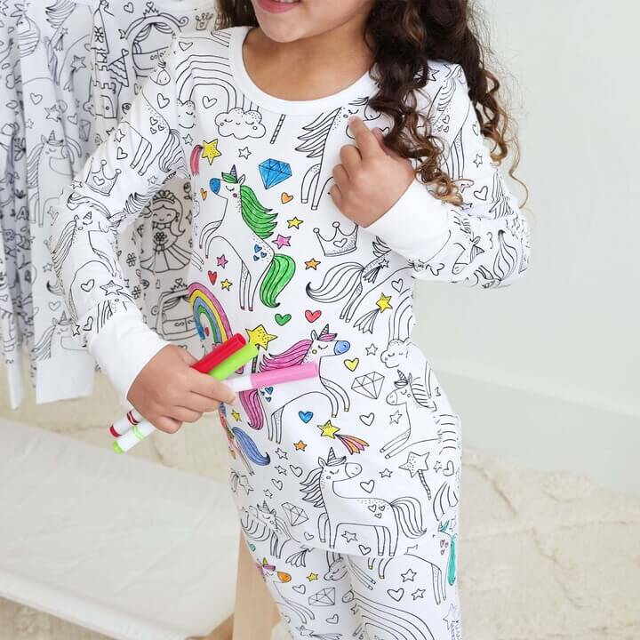 DIY Kinder Pyjama zum Ausmalen – Kreativer Spaß für Kinder