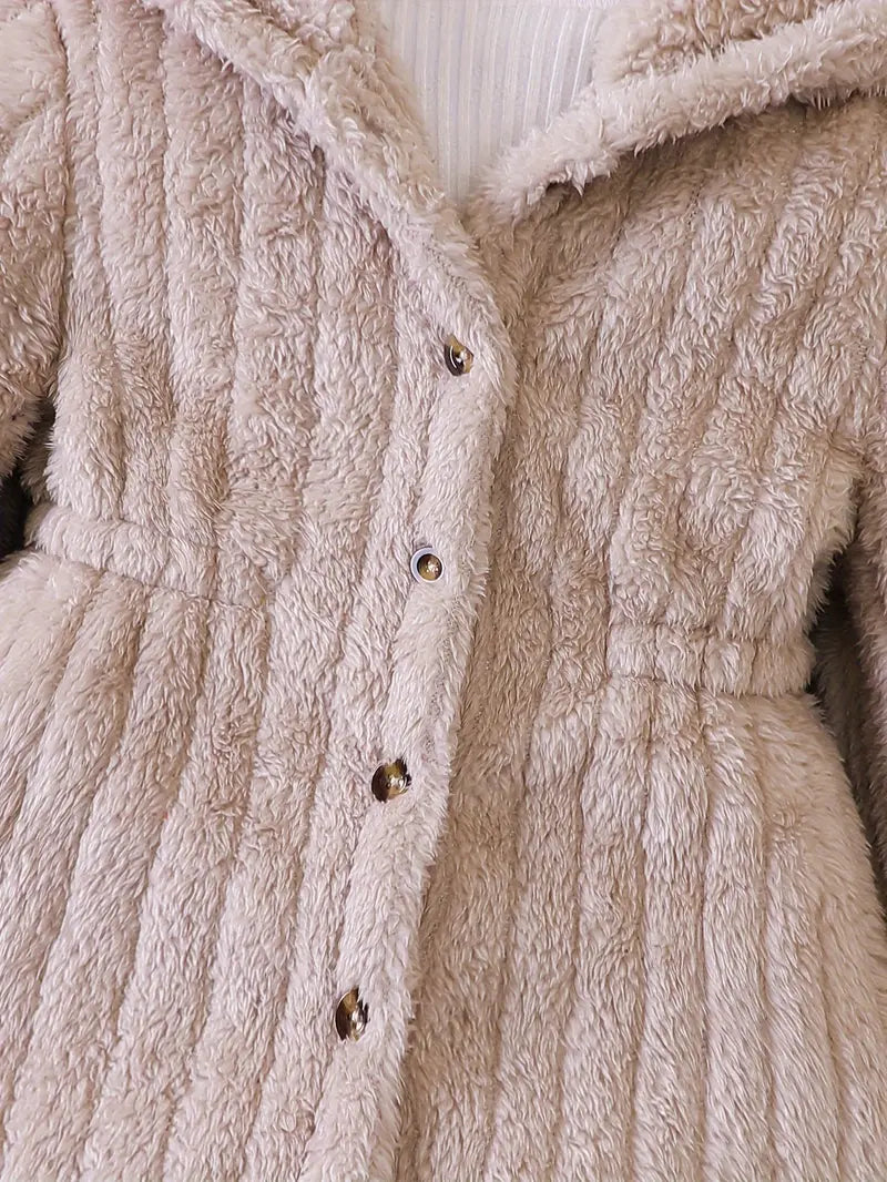 Fleece-Innenfutter für Mädchen – Kuscheliger Wintermantel mit Kapuze für kalte Tage