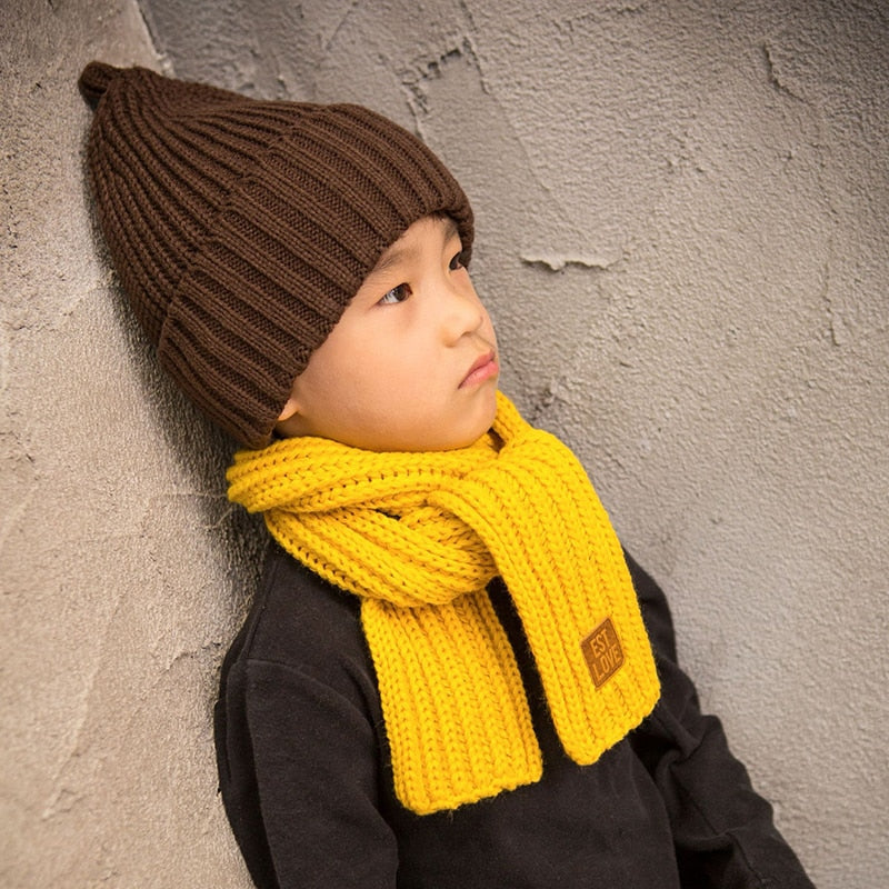 Warmer Kinder Schal aus Strick
