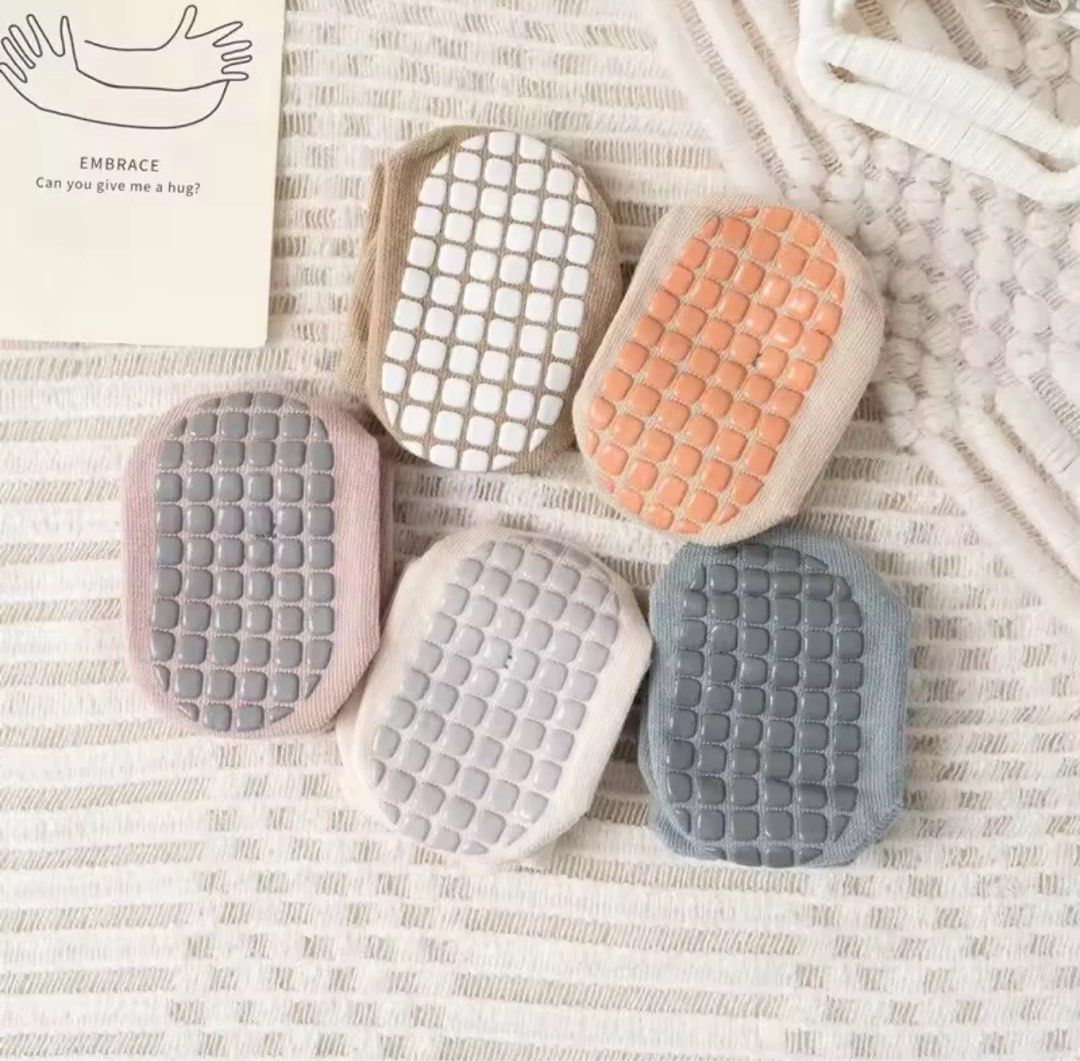 3er-Pack Anti-Rutsch Babysocken mit Gummigriffen