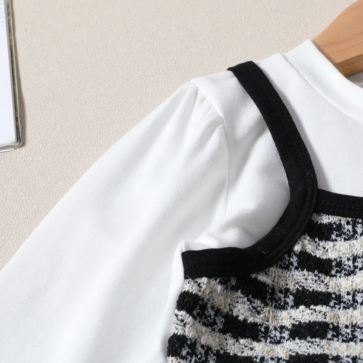 Modisches Set – 2-teiliges Kinder-Outfit mit Schlaghose und stylischem Oberteil