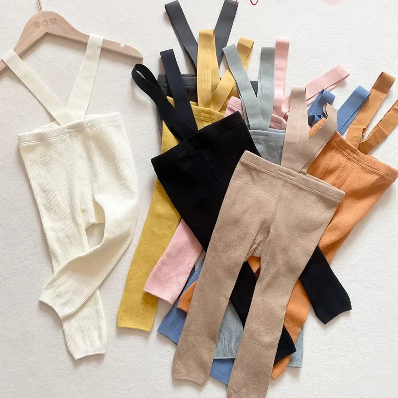 Bequeme Träger-Leggings – Ideal für kleine Entdecker