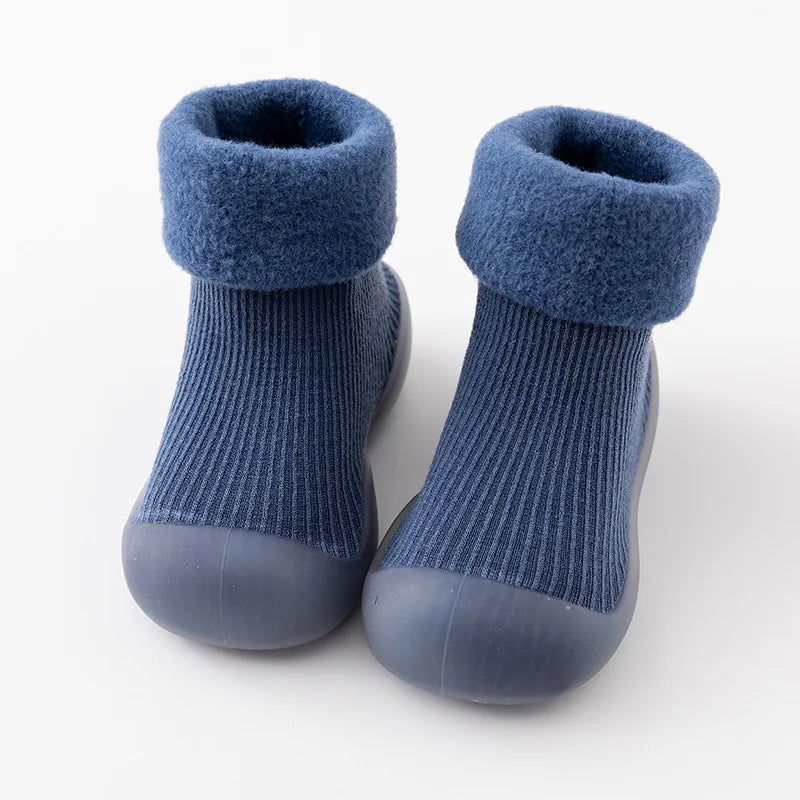 Rutschfeste Sockenschuhe für Kleinkinder – Sicherer Halt und Komfort