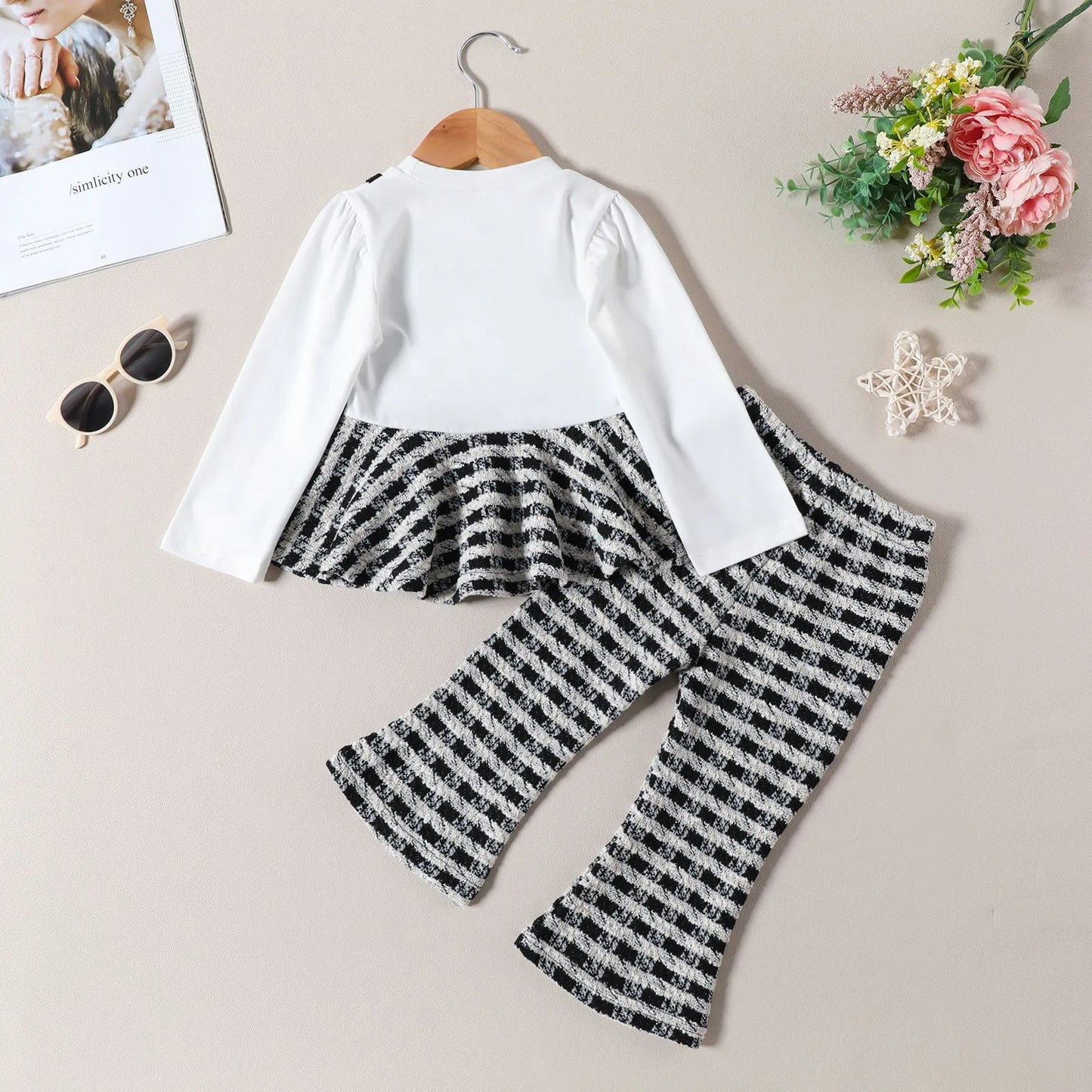 Modisches Set – 2-teiliges Kinder-Outfit mit Schlaghose und stylischem Oberteil