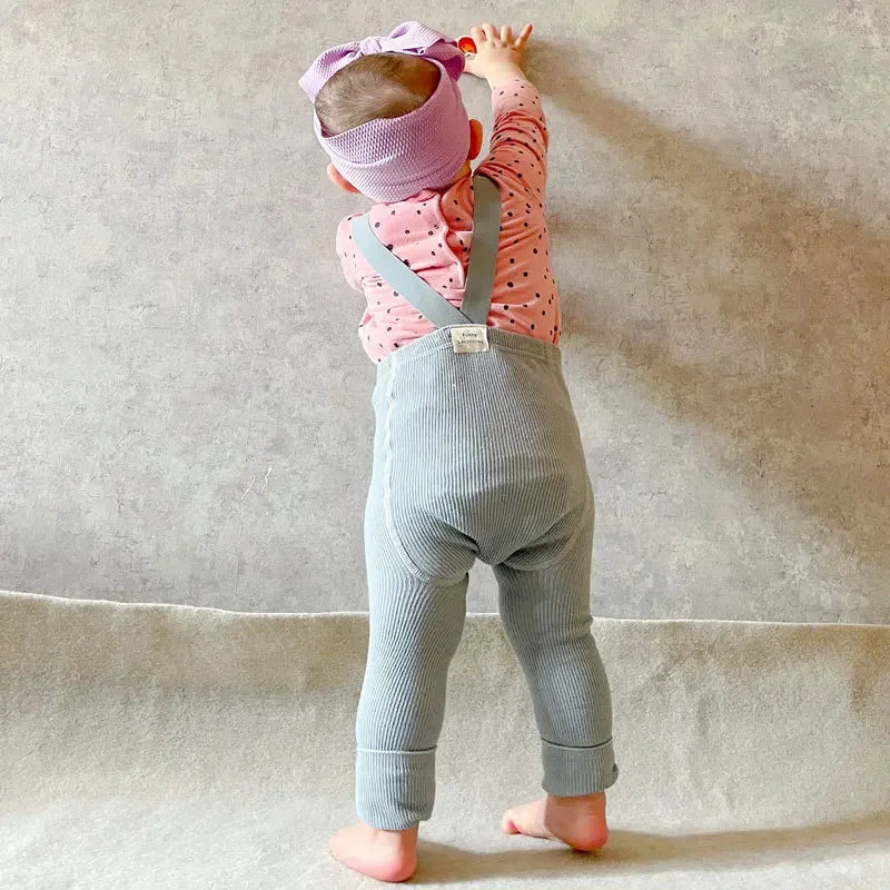 Bequeme Träger-Leggings – Ideal für kleine Entdecker