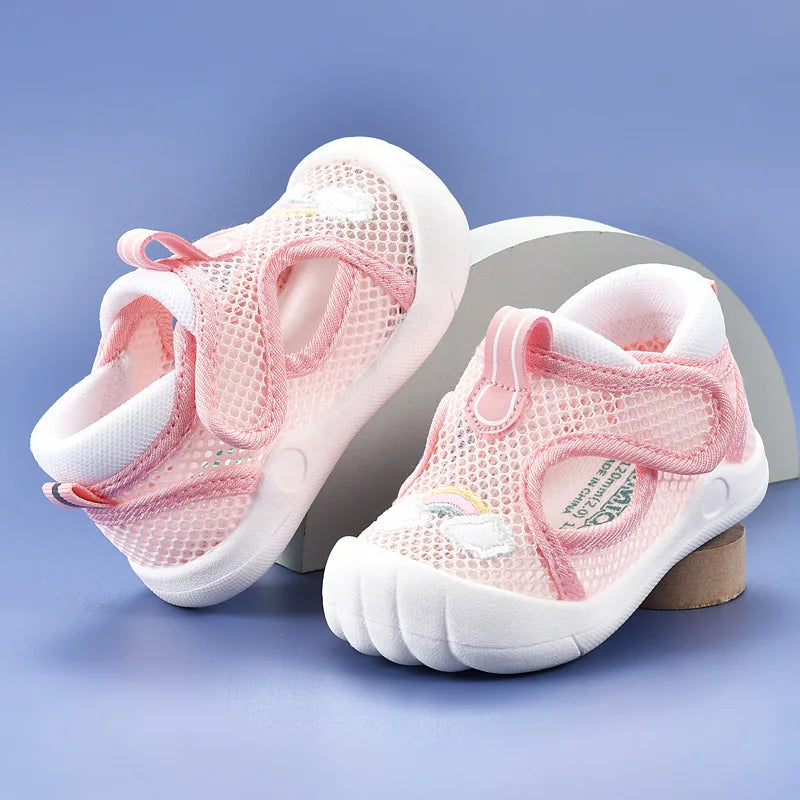 Atmungsaktive Mesh-Kinderschuhe – Luftig und bequem für die Füße