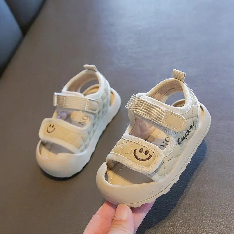 Bequeme Kinder Sandalen mit Soft-Laufsohlen