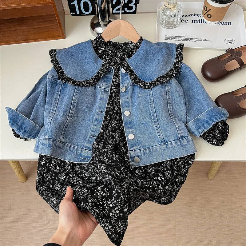 Mädchen Denim Jacke mit Blumenkleid – Charmantes Set für Kinder mit Rüschenkragen