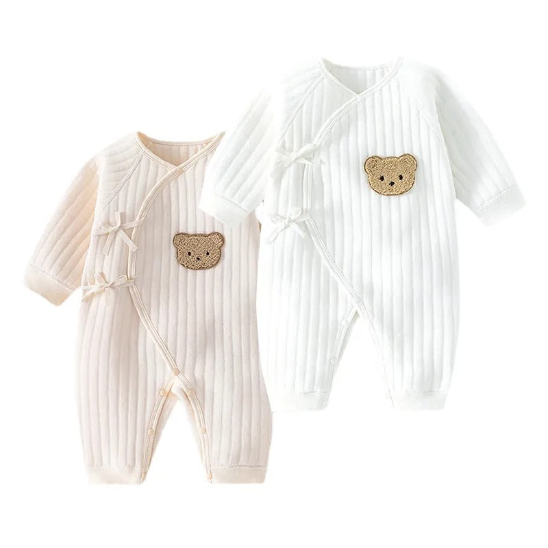 Babystrampler mit Niedlichem Bären-Design – Ideal für Frühling und Herbst