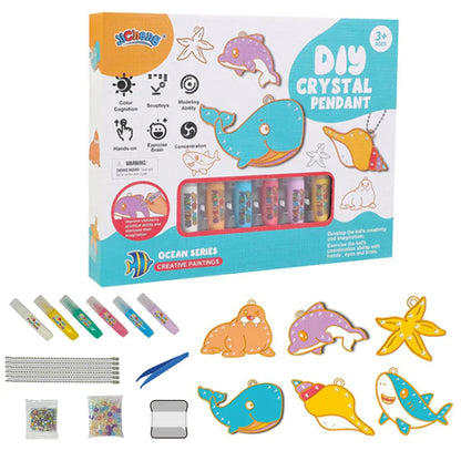 „DIY Weihnachts-Anhänger Set – Kreatives Basteln und Malen für Kinder mit festlichen Motiven