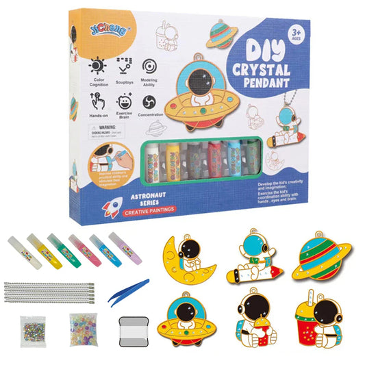 „DIY Weihnachts-Anhänger Set – Kreatives Basteln und Malen für Kinder mit festlichen Motiven
