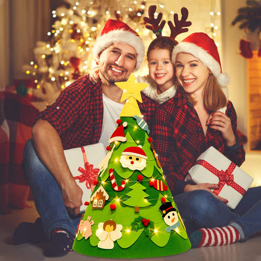 Filz Weihnachtsbaum mit Lichterkette im Montessori-Stil