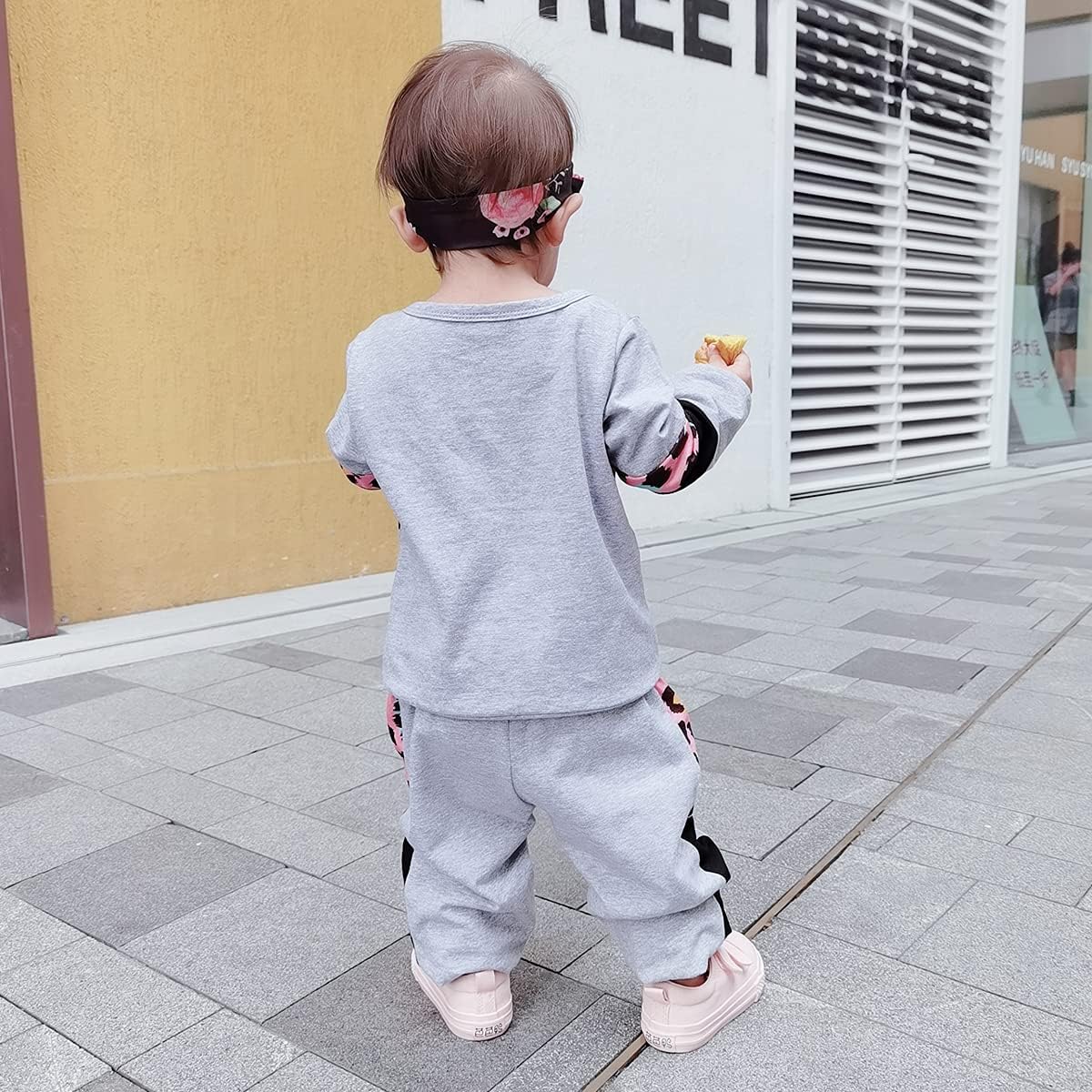 Kuschelweiches Baby-Sweater-Set für Mädchen – Komfort und Stil für Kleine