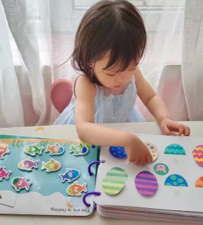 Klettbuch für Kinder – Interaktives Lernspiel für kreative Entdecker