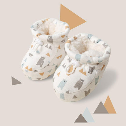 Niedliche Baby-Stiefelchen mit süßen Tiermotiven