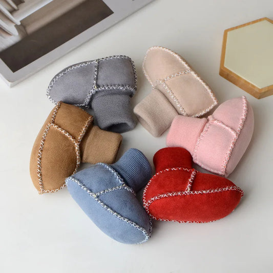 Gemütliche Baby Boots mit weichem Fellfutter für kalte Tage