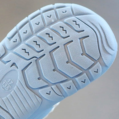 Baby Barfuß-Schuhe – Komfortable und Natürliche Schuhe für Kleine Füße