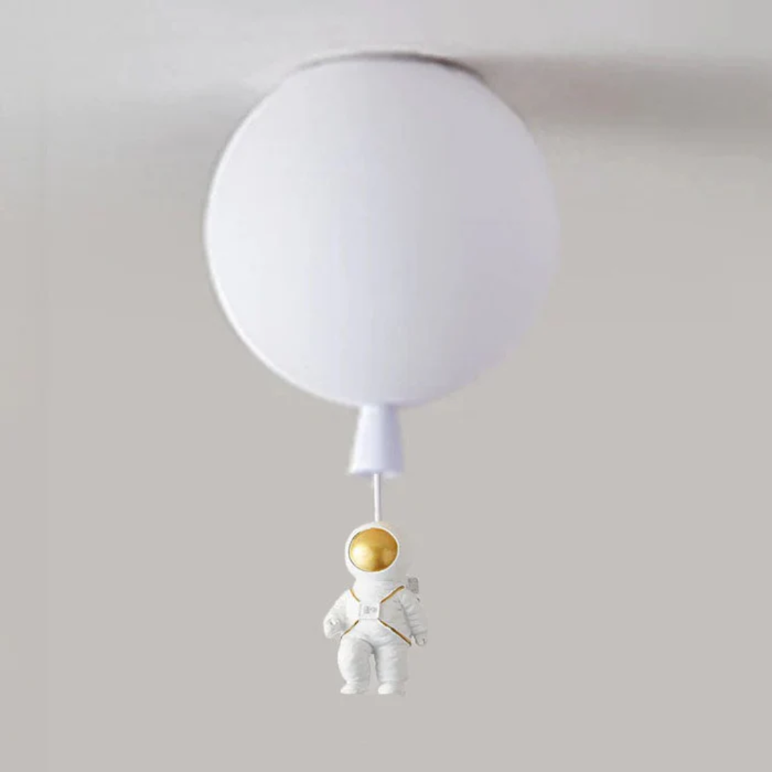 Moderne Mond- und Astronauten LED-Deckenleuchte für Kinderzimmer – Stimmungsvolle Raumbeleuchtung