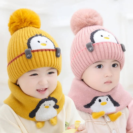 Kuscheliges Pinguin-Set – Strickmütze und Schal für Kinder