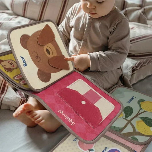 Interaktives Fühlbuch für Babys – Weiches Lernbuch zur Förderung der Sinne