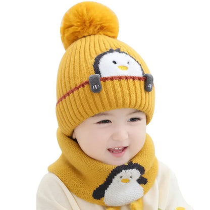 Kuscheliges Pinguin-Set – Strickmütze und Schal für Kinder