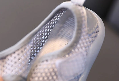 Bequeme & Atmungsaktive – Rutschfeste Schuhe für Kinder