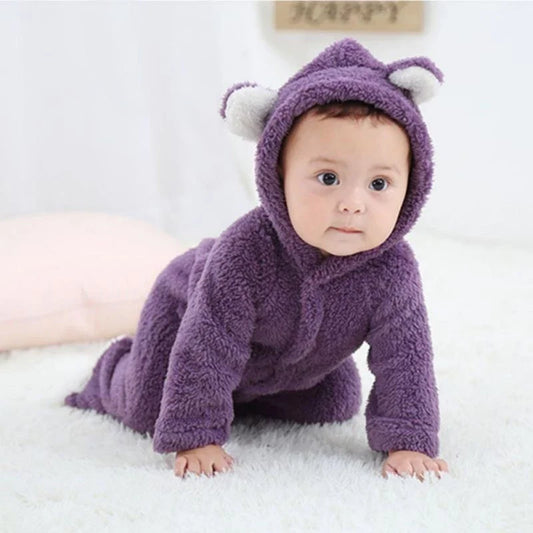 Süßer Babystrampler im Bärendesign